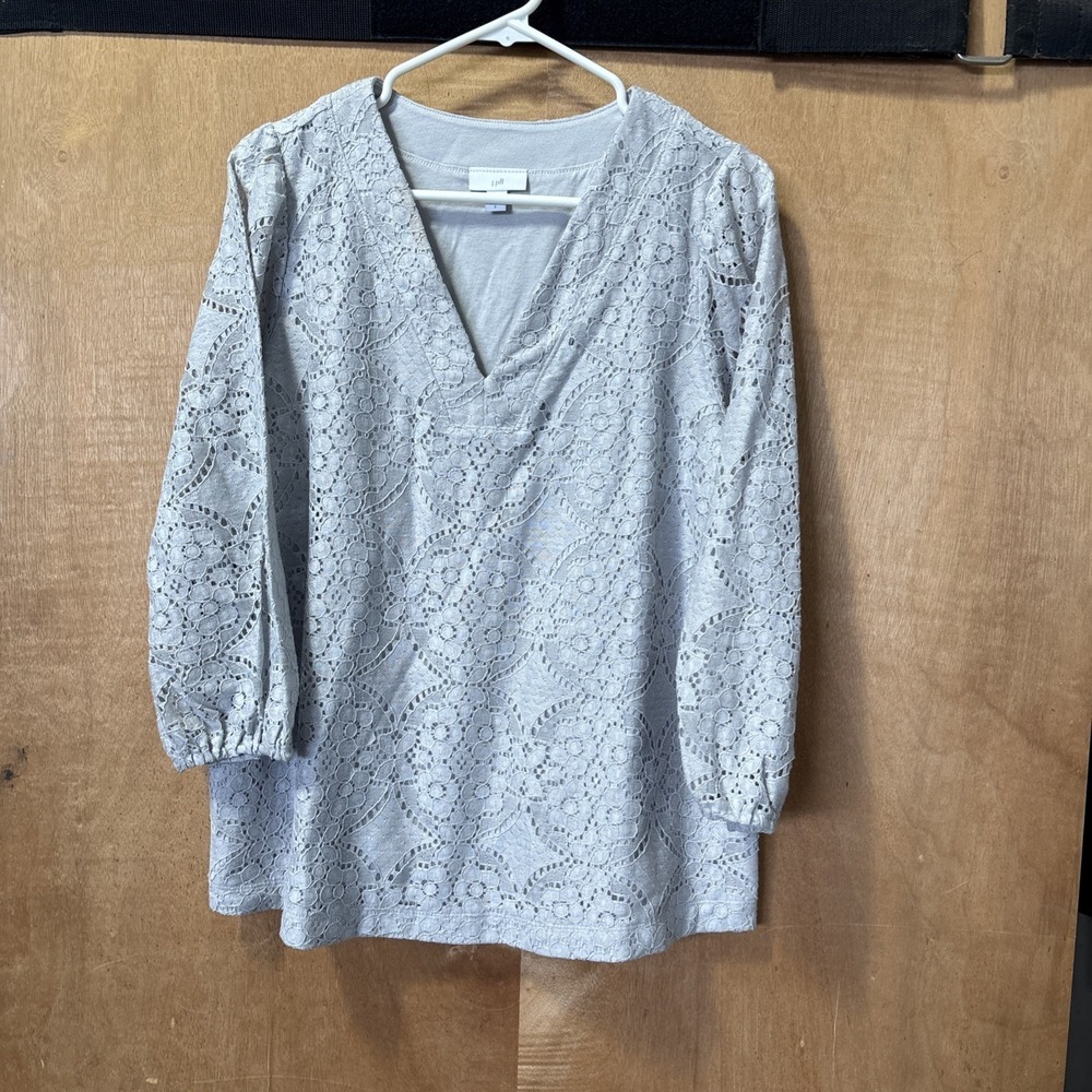 J. Jill Light Gray Eyelet V-Neck Blouse